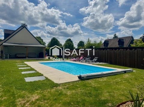 Saint-Cyr-Sur-Loire, Centre 37540