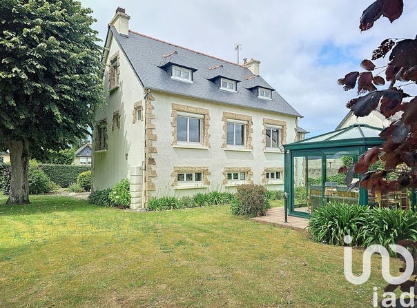 Paimpol, Brittany 22500