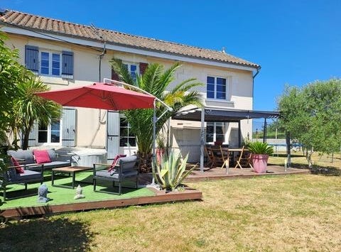 COUX, Poitou-Charentes 17130