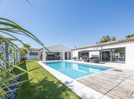 Bessines, Poitou-Charentes 79000