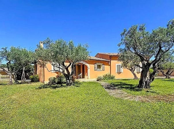 Cavaillon, Provence-Alpes-Côte-d'Azur 84300