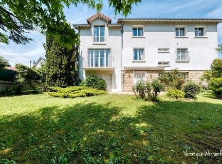 LE CHESNAY, Île-de-France 78150