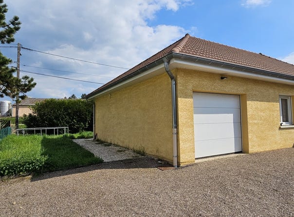Combeaufontaine, Bourgogne-Franche-Comté 70120