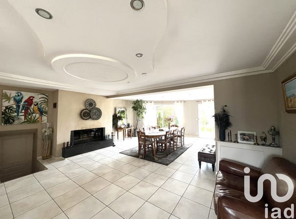 Bonchamp Les Laval, Pays de la Loire 53960