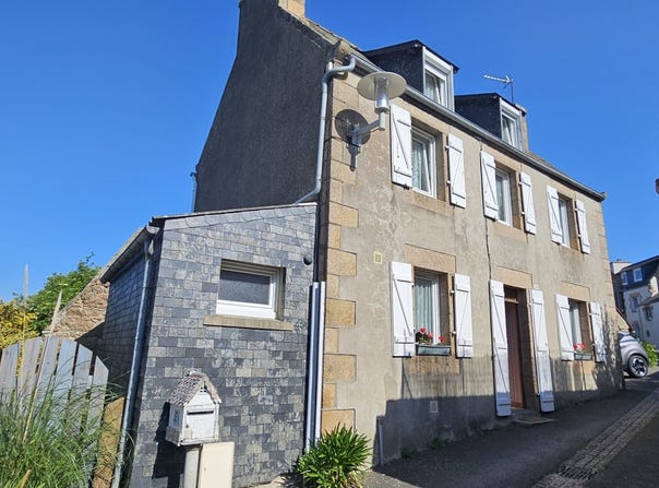 Trégastel, Brittany 22730