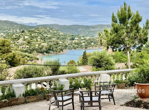 Le Lavandou, Provence-Alpes-Côte-d'Azur 83980