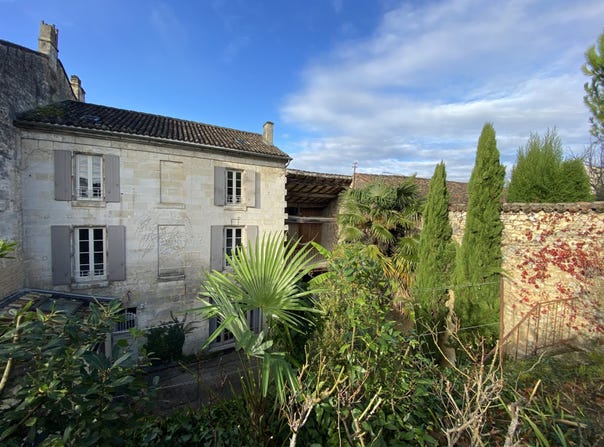 Châteauneuf-sur-Charente, Poitou-Charentes 16120
