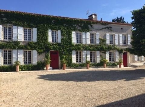 ROULLET ST ESTEPHE, Poitou-Charentes 16440