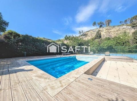 Barbentane, Provence-Alpes-Côte d'Azur 13570