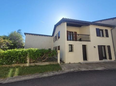 Chalais, Charente