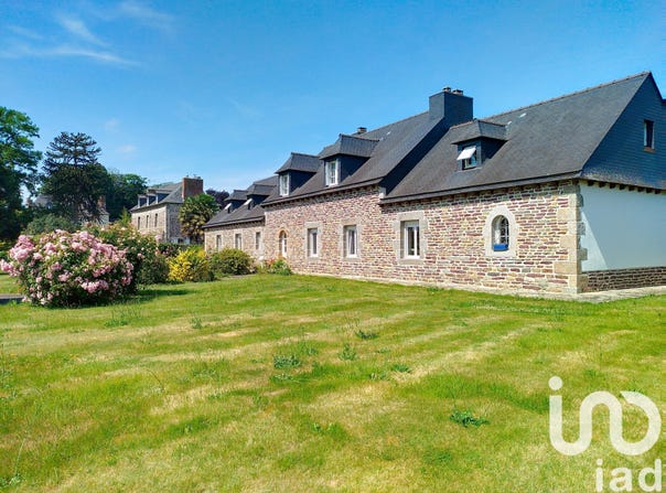 Saint-Brieuc-de-Mauron, Brittany 56430