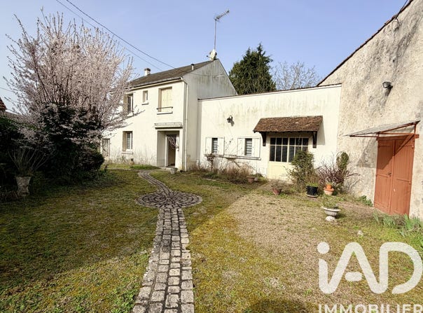 Cléry-Saint-André, Centre-Val de Loire 45370