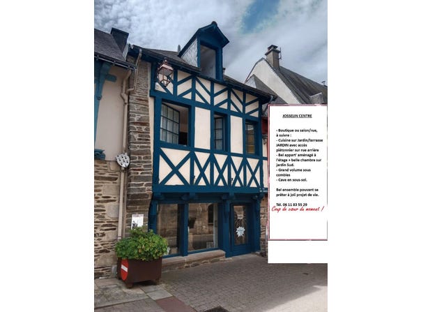 Josselin, Brittany 56120