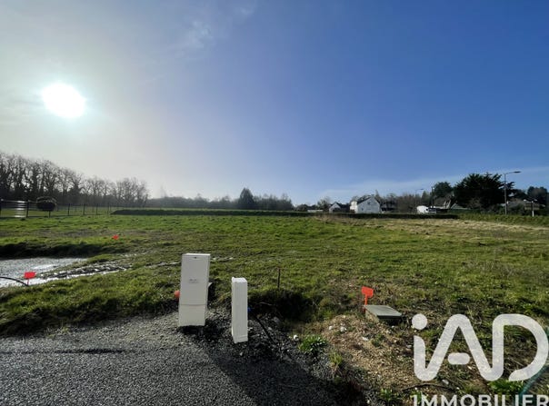 Pleuven, Brittany 29170