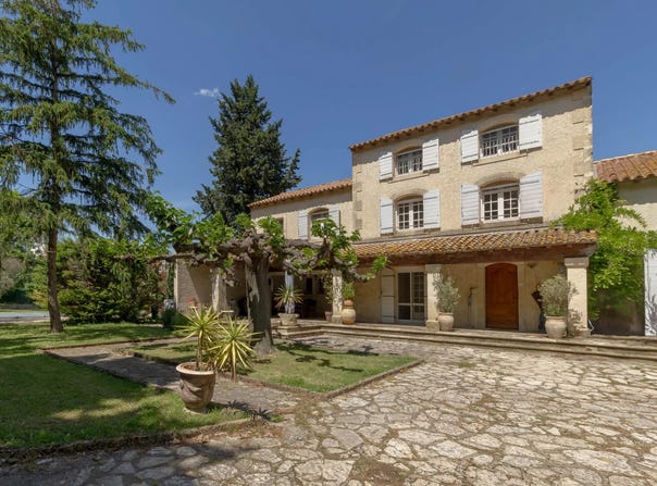 ARLES HH-15813880, Arles, Provence-Alpes-Côte d'Azur