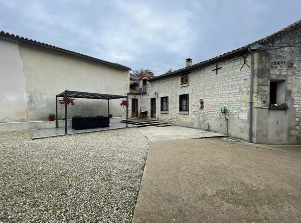 Chalais, Vienne 86200