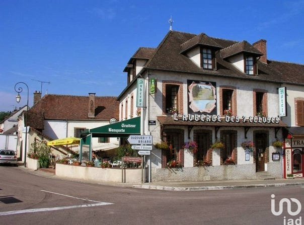 ROGNY-LES-SEPT-ÉCLUSES, Bourgogne-Franche-Comté 89220