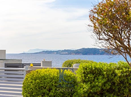 Six-Fours-les-Plages, Provence-Alpes-Côte d'Azur 83140