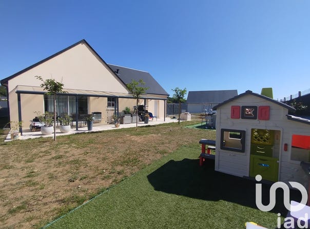 Chinon, Centre-Val de Loire 37500