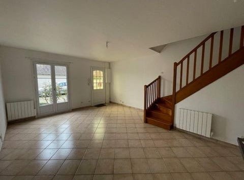 Chateauneuf-Sur-Loire, Centre 45110