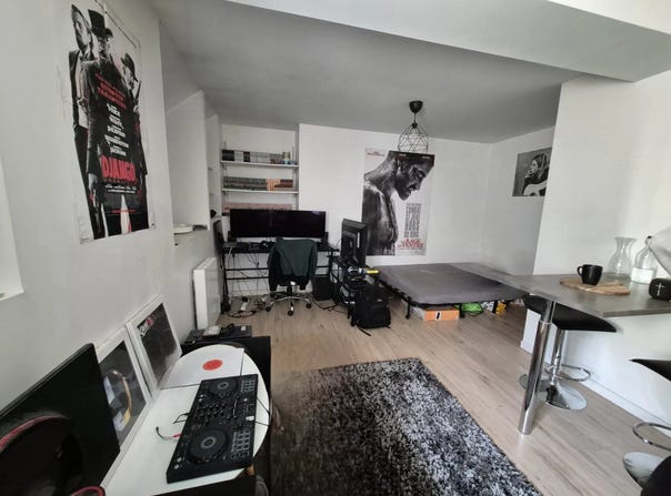 Changé, Mayenne 53810