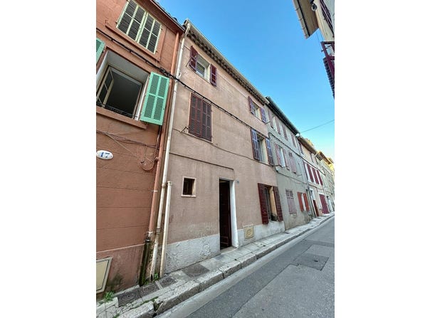Aubagne, Provence-Alpes-Côte-d'Azur 13400