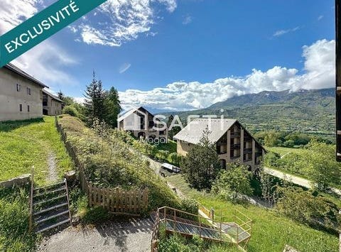 Saint-Leger-Les-Melezes, Provence-Alpes-Côte d'Azur 05260