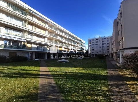 Melun, Île-de-France 77000