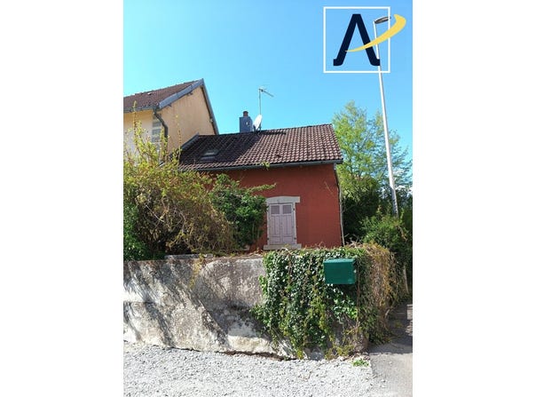 Belfort, Franche-Comté 90000