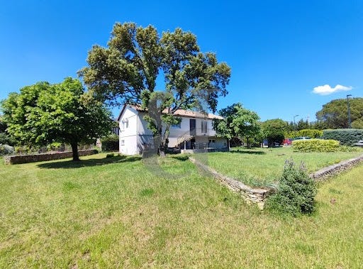 Grignan, Auvergne-Rhône-Alpes 26230