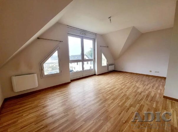 Le Plessis-Belleville, Oise 60330