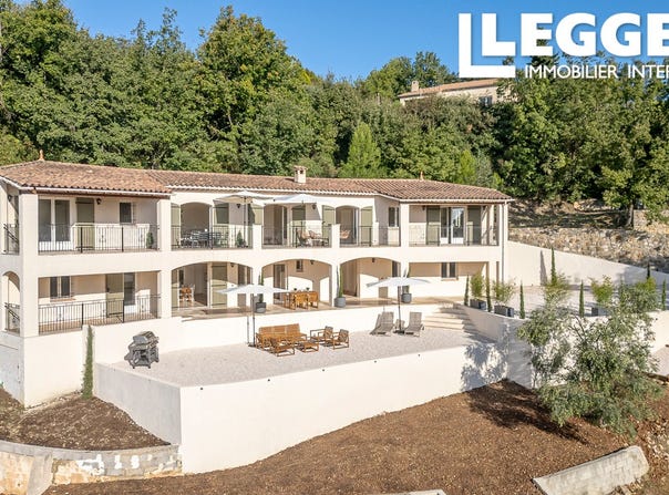 Callian, Provence-Alpes-Côte d'Azur 83440