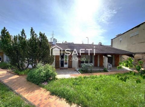 Poitiers, Poitou-Charentes 86000