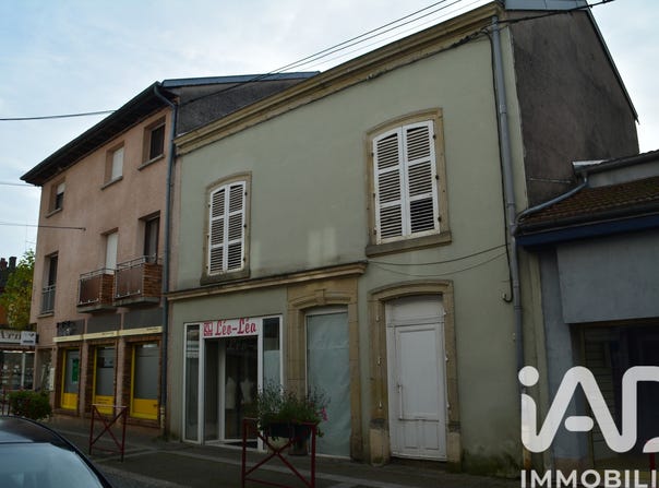 Bourbonne-les-Bains, Grand Est 52400