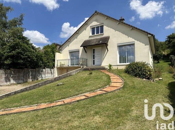 Saint-Denis-les-Ponts, Centre-Val de Loire 28200