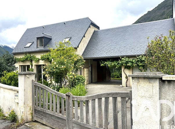 Luz-Saint-Sauveur, Occitanie 65120