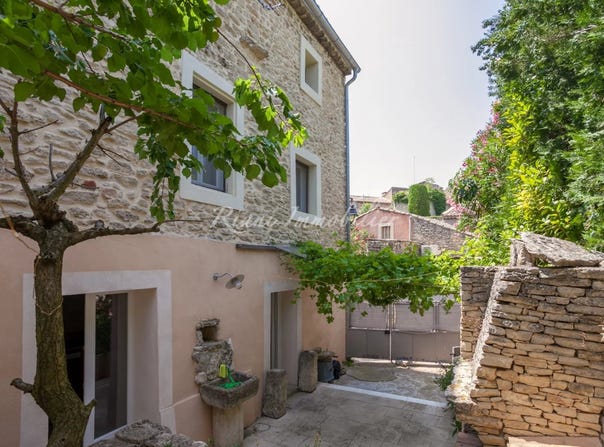 Cabrières-d'Avignon, Vaucluse 84220