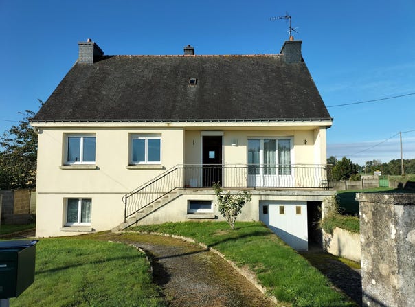 Cléguérec, Brittany 56480