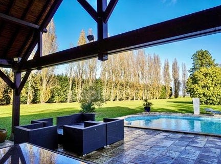 LA VILLENEUVE EN CHEVRIE, Île-de-France 78270