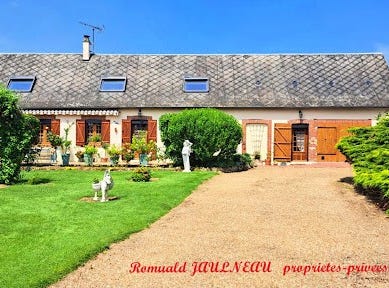 Chartres, Centre-Val de Loire 28000