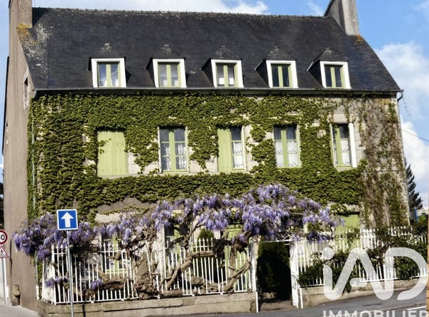 Loudéac, Brittany 22600