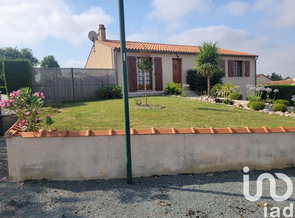 Réaumur, Pays de la Loire 85700
