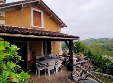 Albas, Midi-Pyrénées 46140