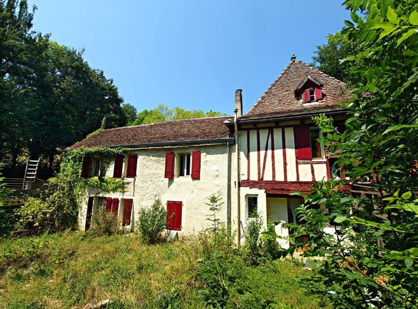 CAYLUS, Occitanie 82160