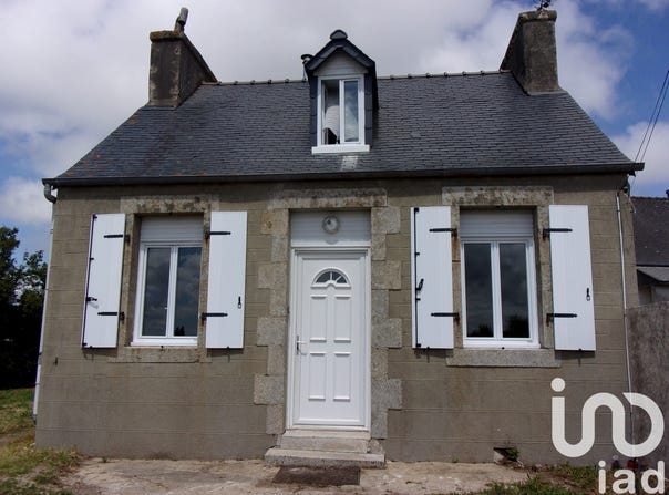 Saint-Vougay, Brittany 29440