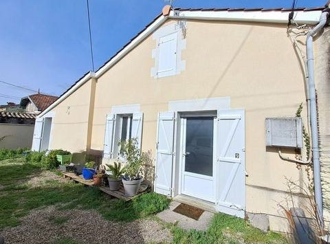ANGLADE, Aquitaine 33390