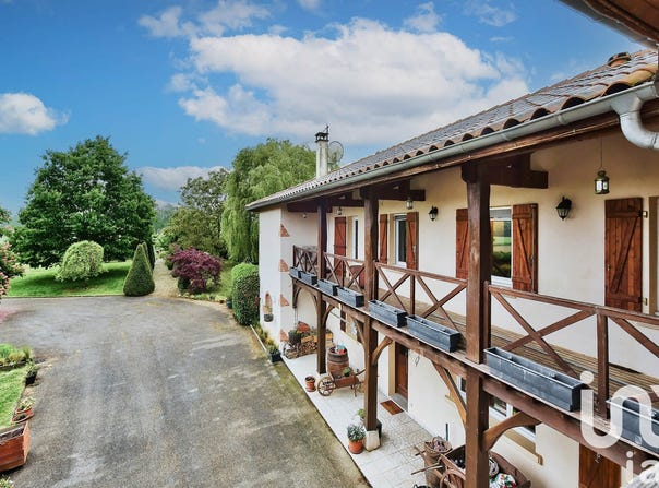 Mionnay, Auvergne-Rhône-Alpes 01390