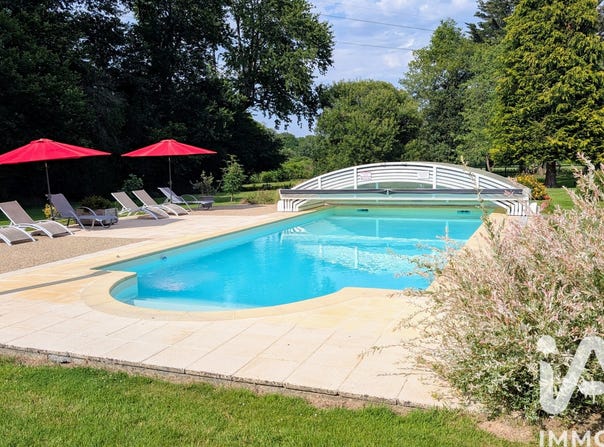 Locqueltas, Brittany 56390