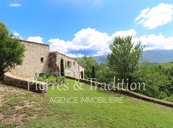 Saint-Martin-de-Castillon, Vaucluse 84750
