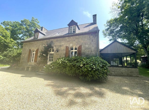 PLOUBEZRE, Brittany 22300